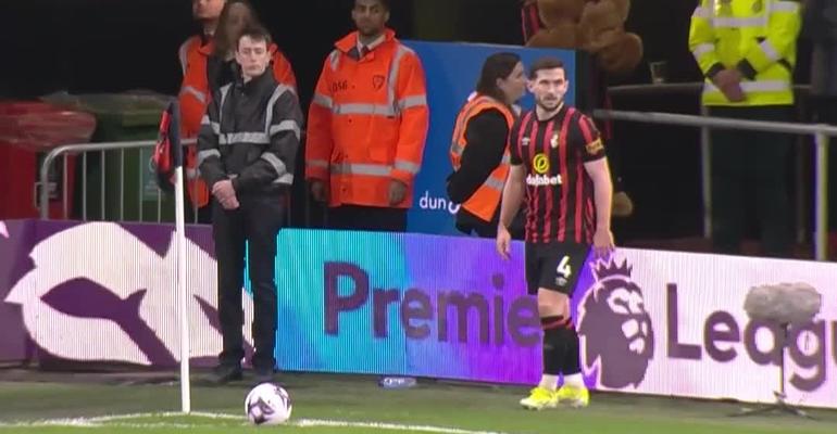 Дебютный гол Забарного за «Борнмут»