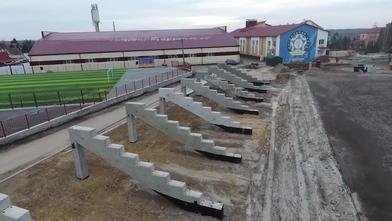 kolos pokazal rekonstrukciyu stadiona v