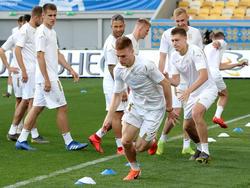 Тренировка сборной Украины на «Арене Львов» за день до матча Украина — Сербия