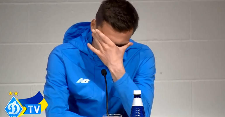 Слёзы Андриевского на пресс-конференции