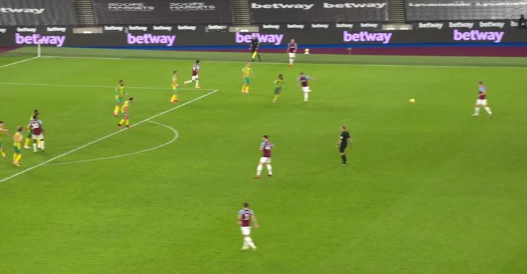 Голевая передача Ярмоленко в матче «Вест Хэм» — «Вест Бромвич»